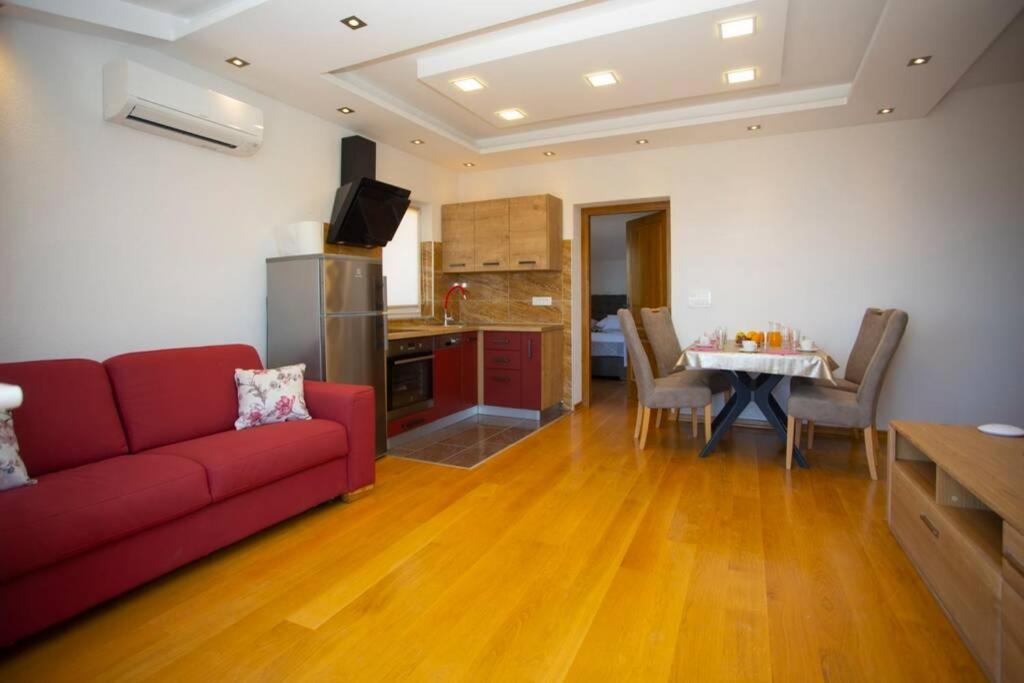 Apartments Ivica #7 Makarska Ngoại thất bức ảnh
