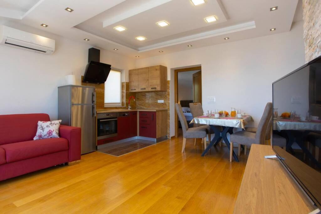 Apartments Ivica #7 Makarska Ngoại thất bức ảnh