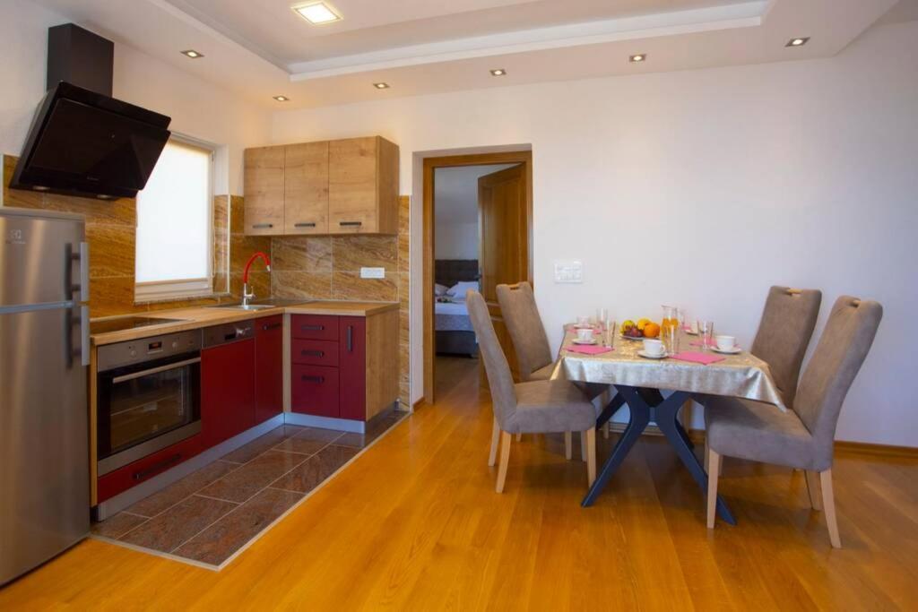 Apartments Ivica #7 Makarska Ngoại thất bức ảnh